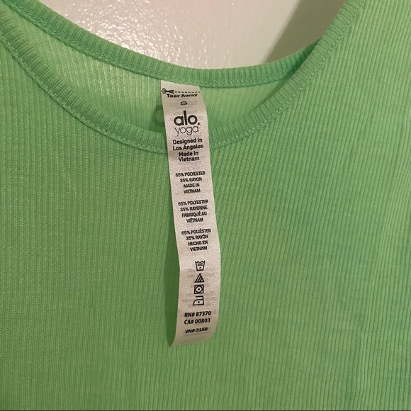 Alo Yoga Sculpt Tank - Picture 6 of 6